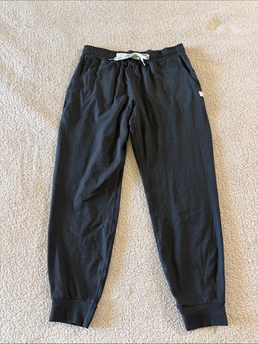 Vuori Black Performance Joggers with White/Blue Drawstring Small